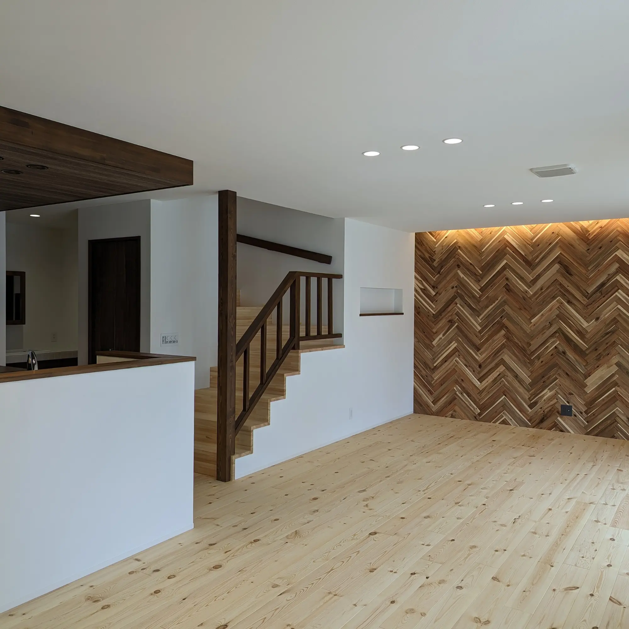 自然素材の家ならハコラボ(和歌山)