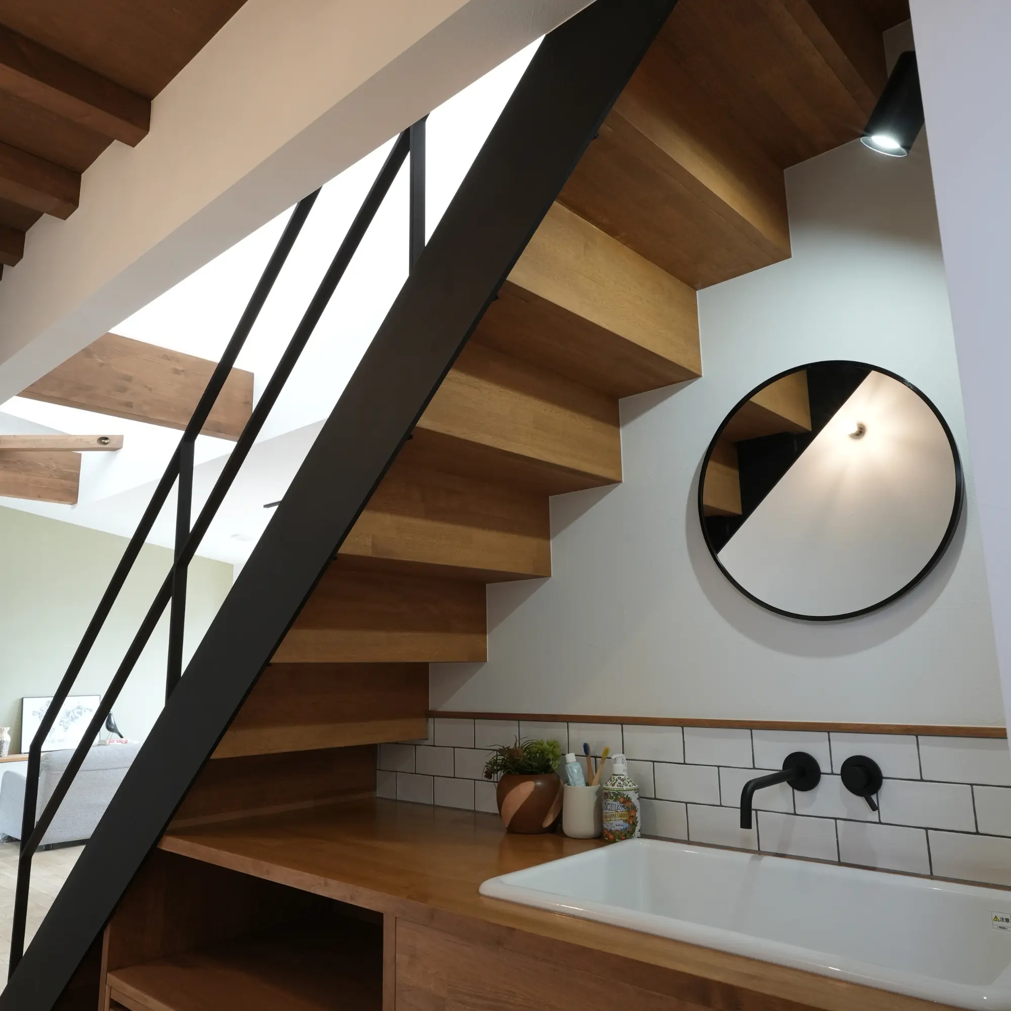 造作、既製品を比較するならハコラボ（和歌山